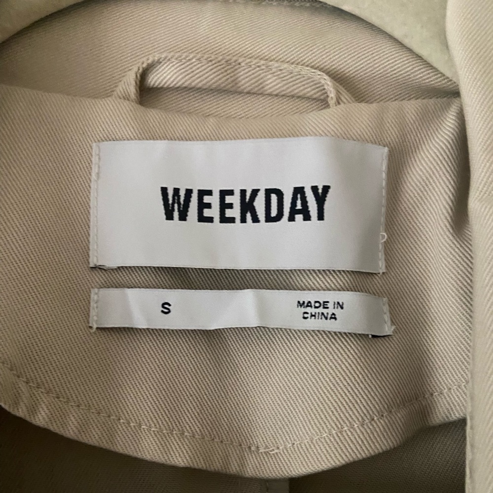 Weekday Cassidy Tench Coat - Picture 3 of 7